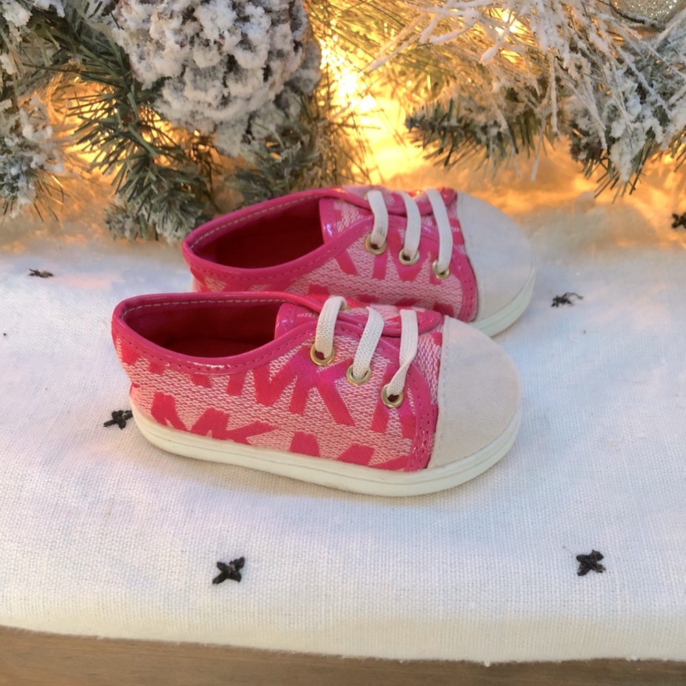 Michael kors baby shoes